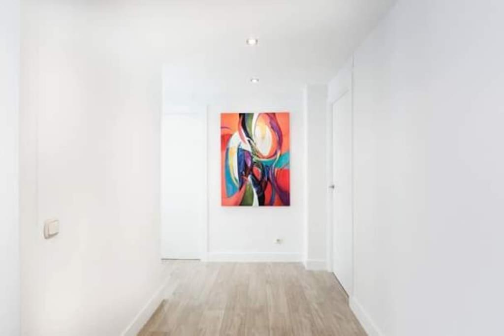 Acogedor Y Precioso Apartamento + Parking Privado San Sebastian Bagian luar foto