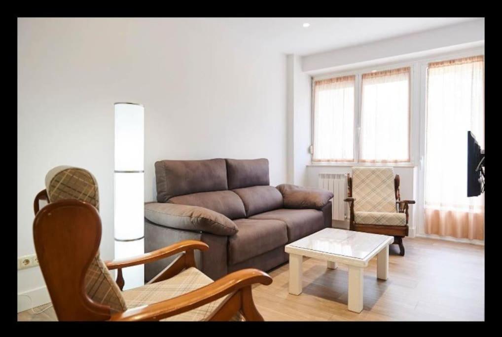 Acogedor Y Precioso Apartamento + Parking Privado San Sebastian Bagian luar foto