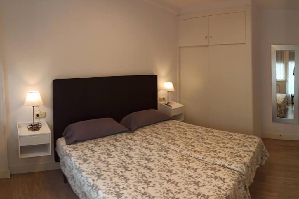 Acogedor Y Precioso Apartamento + Parking Privado San Sebastian Bagian luar foto