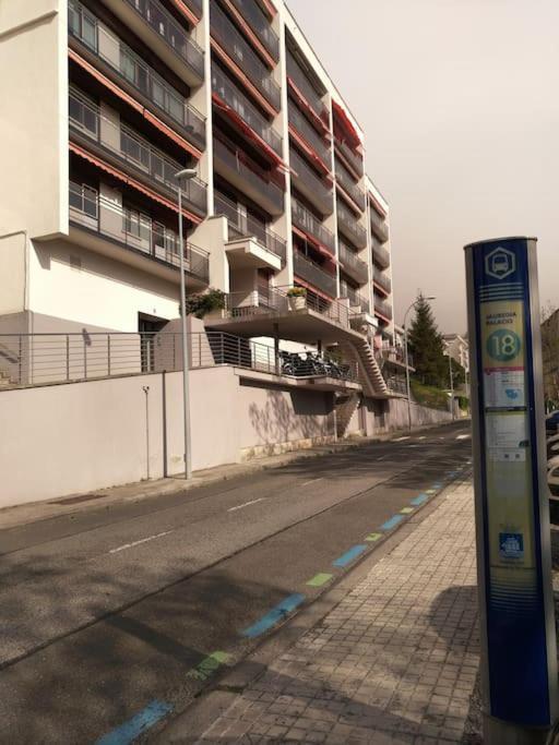 Acogedor Y Precioso Apartamento + Parking Privado San Sebastian Bagian luar foto